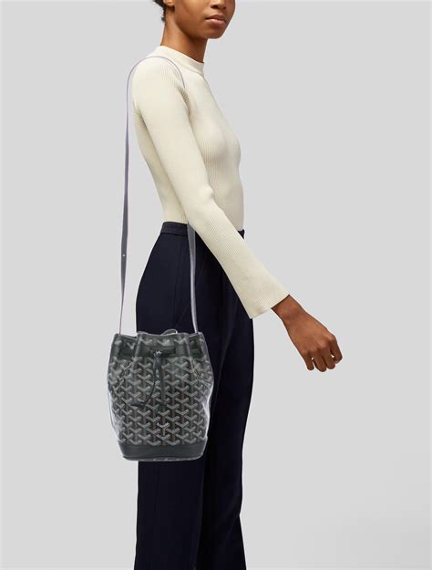 goyard bucket bag price